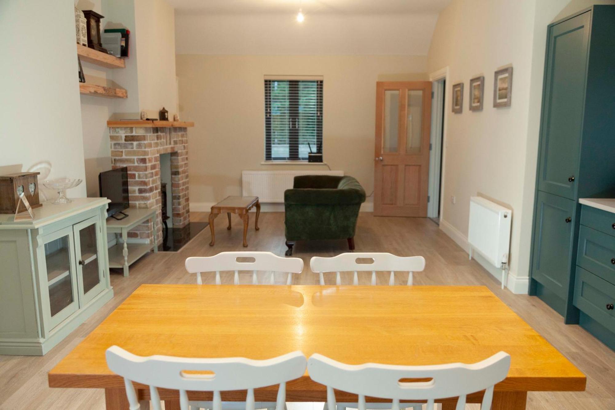 Lavender Cottage - 2 Bedroom Home Newbridge  Exterior foto